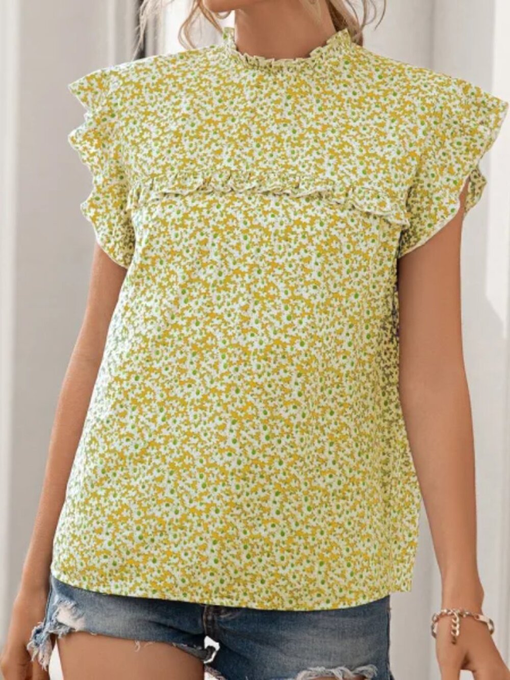 Feminine Floral Printed Blouse with Ruffle Cap Sleeves